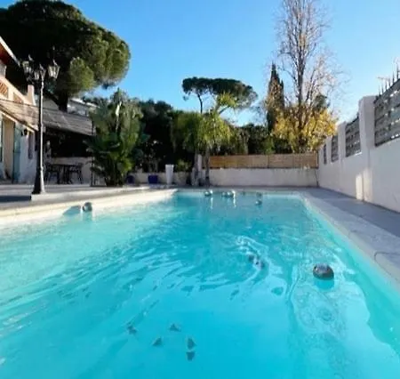 Dans Au Calme Apartament